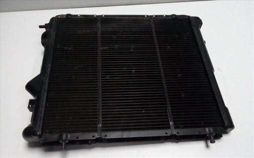 R19 Europa Motor Su Radyatörü (Klimalı Tip) 1.4 8V E7J 7702247652 -Kale