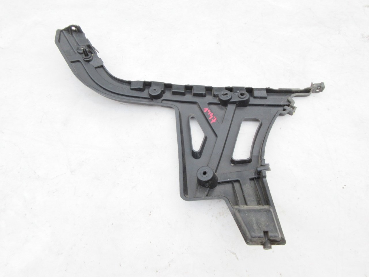 Latitude Sol Arka Tampon Ayağı Braketi (2008-2015) 850450012R -Renault Mais