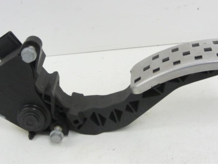 Megane 3-III Coupe Gaz Pedalı (2008-2016) 180020038R -Renault Mais