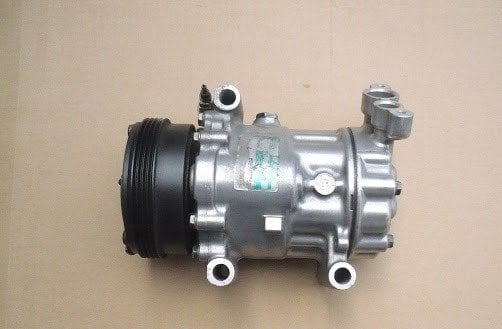 Clio Symbol Thalia Logan 1-I Klima Kompresörü D4F 8200037058-8200840899-8200840770-Renault Mais