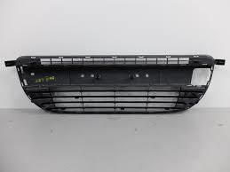 Kango 3-III Ön Tampon Orta Izgarası (2013-2020) 622549985R -Renault Mais