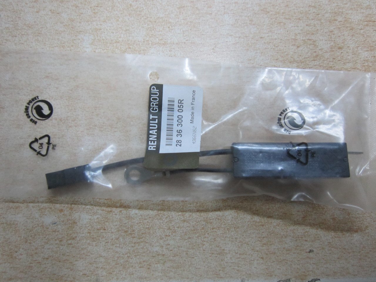 Latitude Radyo Anteni (2008-2015) 283630005R -Renault Mais
