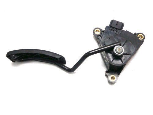 Scenic 2-II Gaz Pedalı Kaptörü Sensörü Komple (2003-2009) 8200159647 -Renault Mais