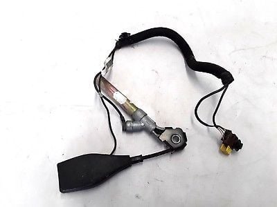 Trafic 2-II Sol Emniyet Kemer Kolu (2002-2012) 8200174730 -Renault Mais